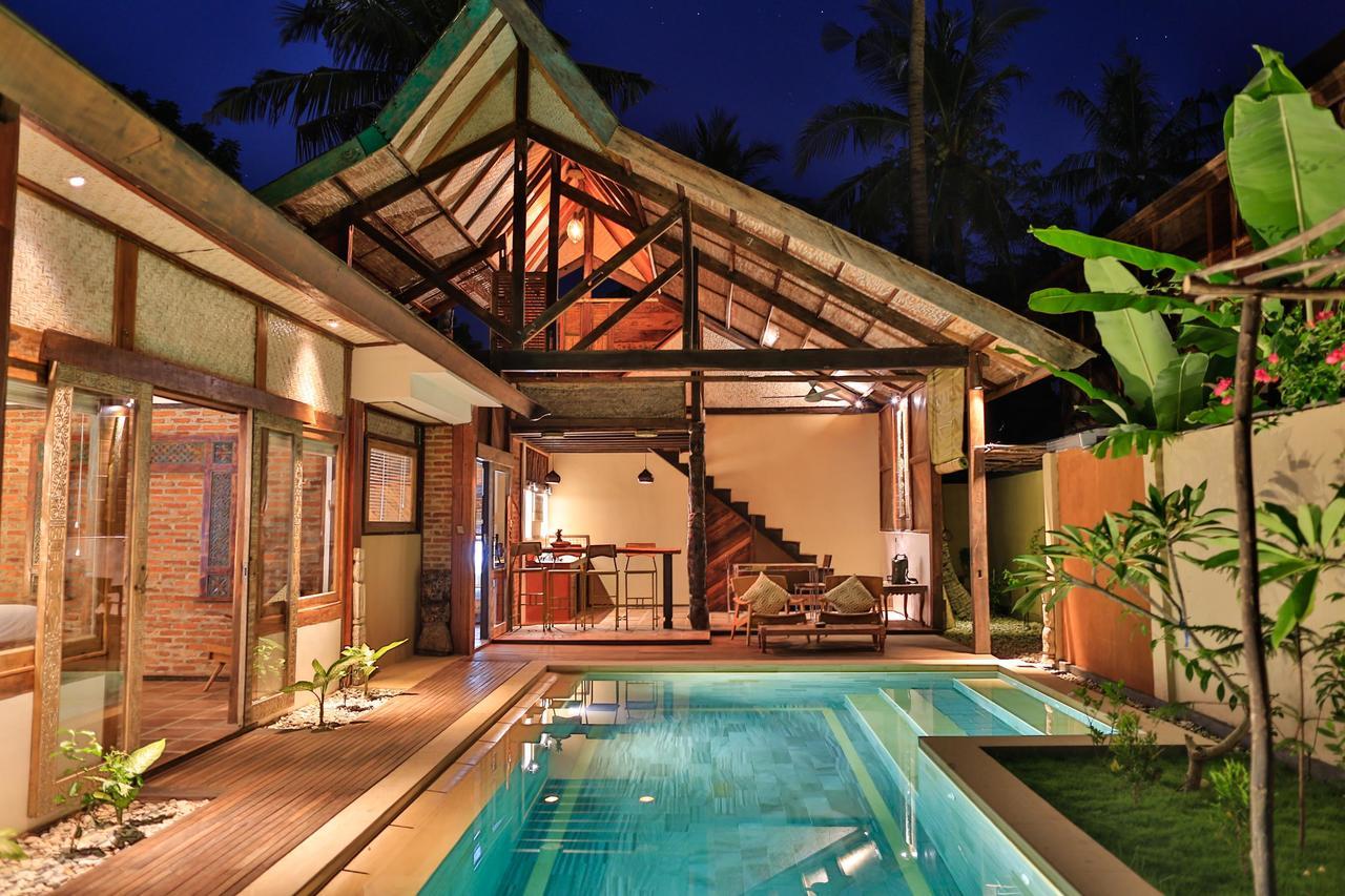 Apalagi Villas Гили-Эйр Экстерьер фото